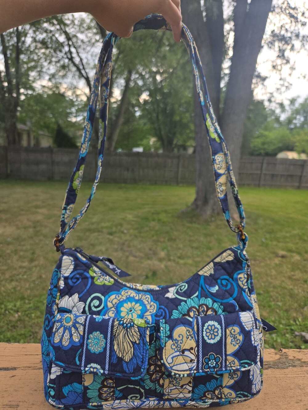 Vera Bradley Retired Print Mod Floral Blue